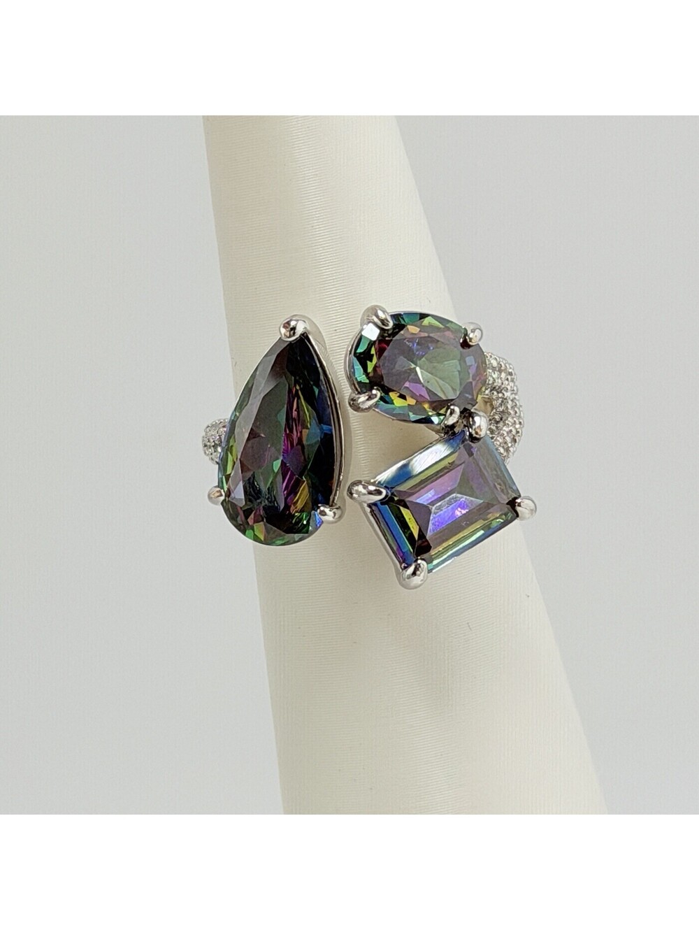 Bomb Party June Ring 2026 Sz 7 RG16989 “She’s Pure Drama” Alexandrite Rhodium